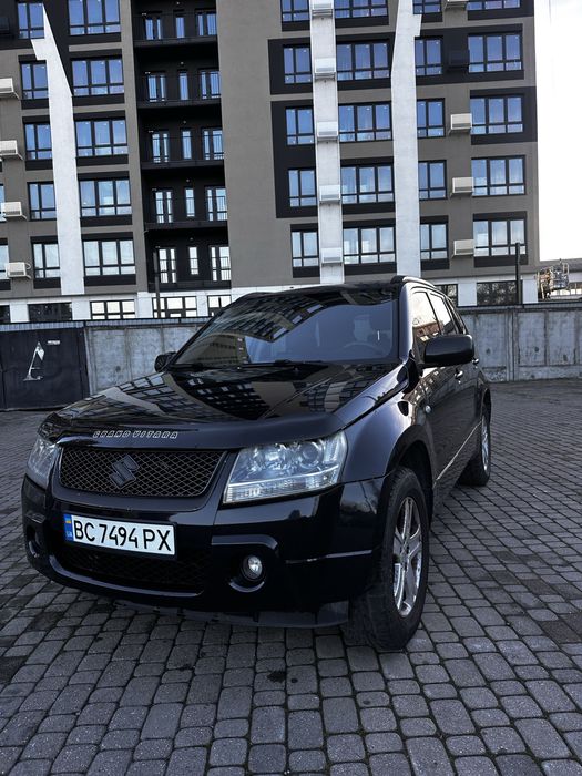 Продаю авто на автоматі SUZUKI GRAND VITARA