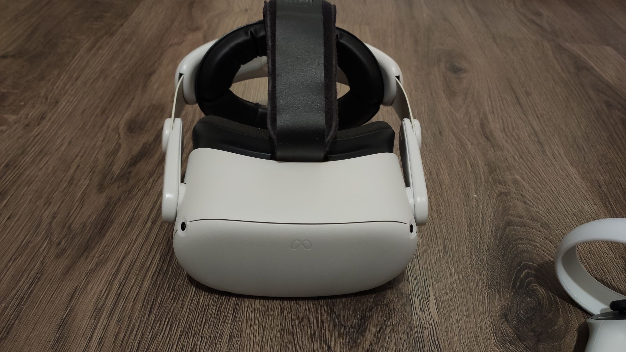 Oculus Quest 2 128Gb VR Шлем