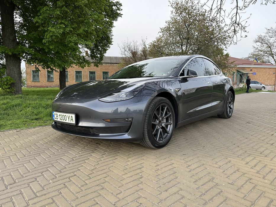 Tesla 3 Standard Range Plus Тесла 2019
