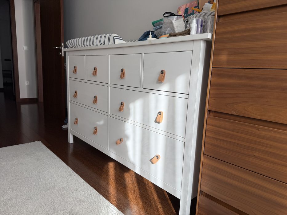 HEMNES IKEA Cómoda c/8 gavetas, velatura branca, 160x96 cm