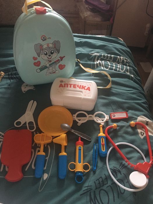 Іграшки портфель «Швидка допомога»