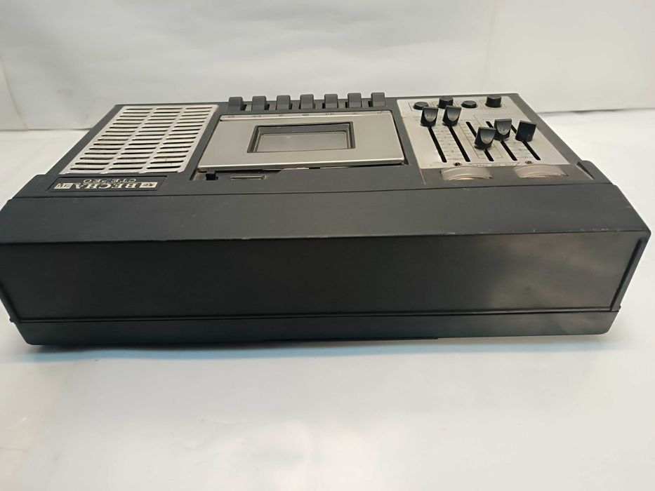 Магнитофон кассетный Весна 2111