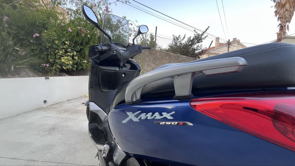 Yamaha XMAX 250 de 2010 – Conforto & Fiabilidade para o teu dia a dia