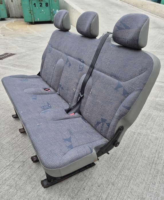 Kanapa lll trzeci rząd Trafic Vivaro