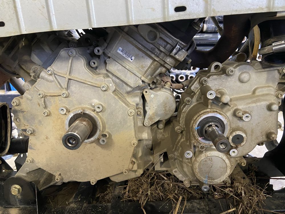Skrzynia biegów silnik can am outlander 1000 g2 650 silnik renegade