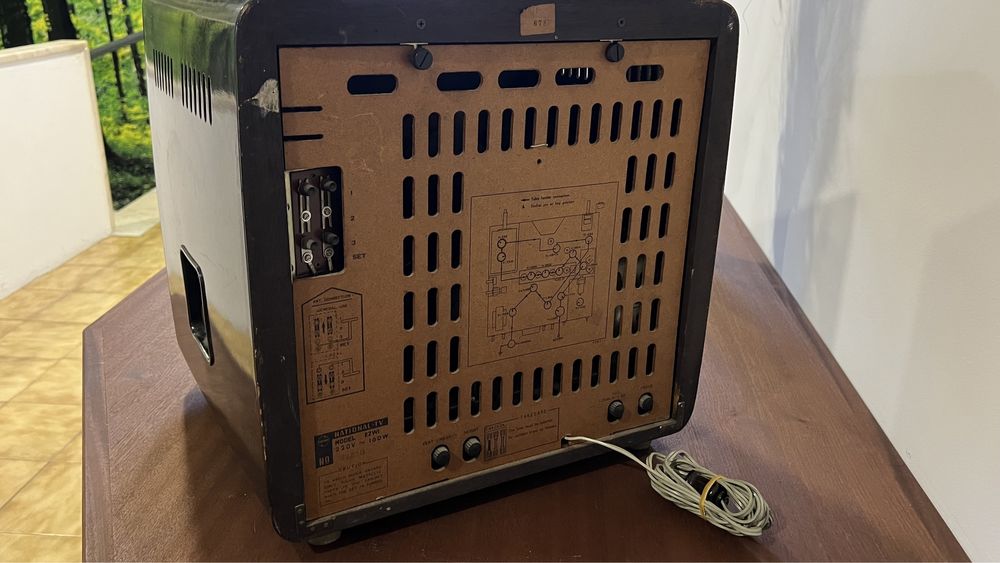 TV Televisor antigo a Válvulas National EZWI EZW1 Vintage 1960
