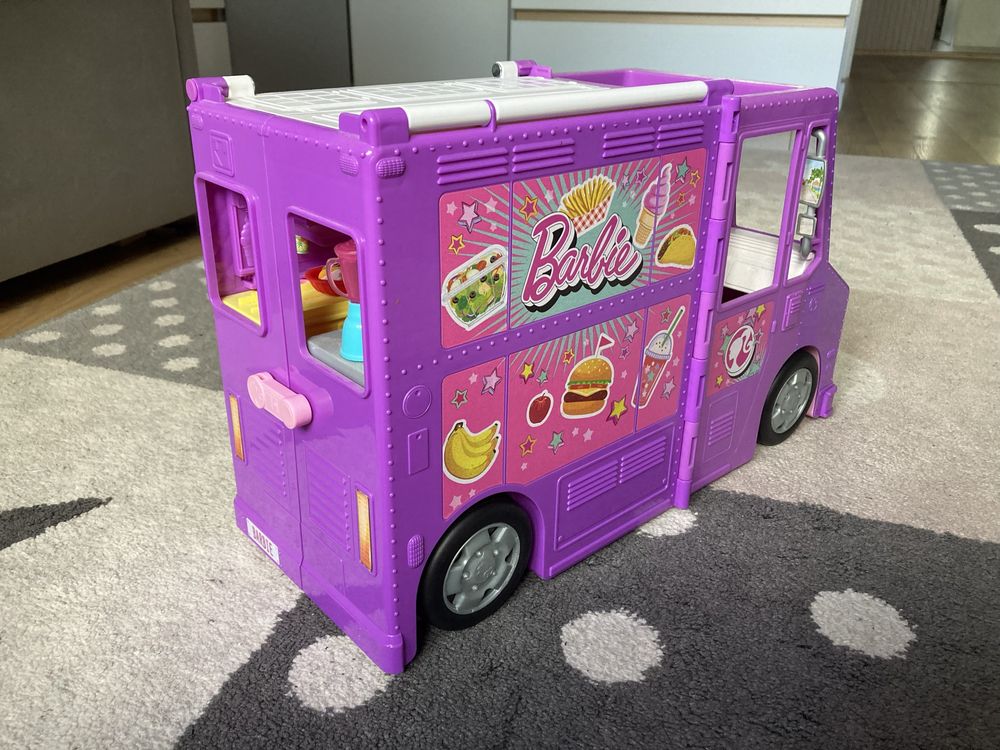 Food Truck Barbie