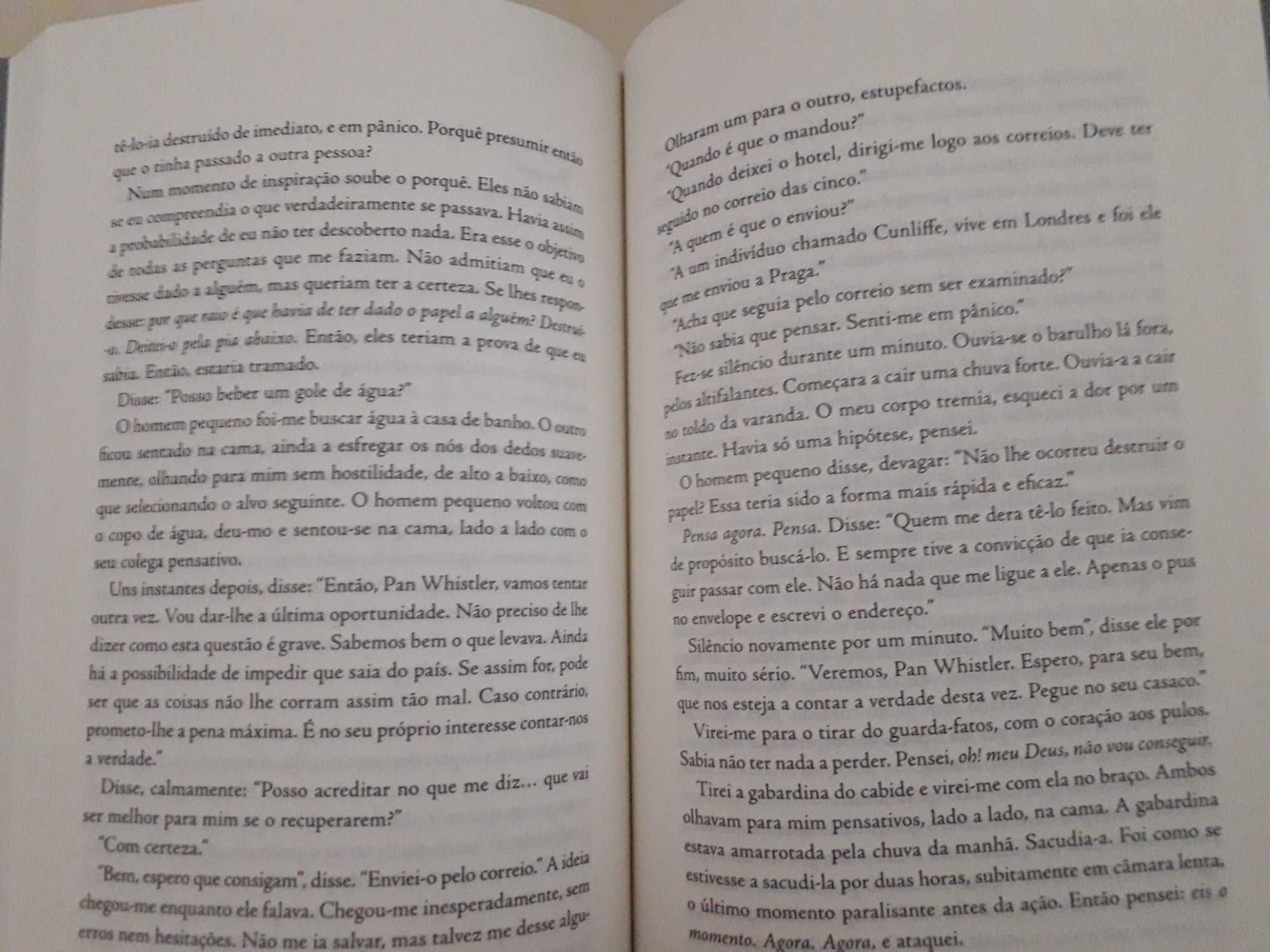 Livro "O Enviado de Praga"