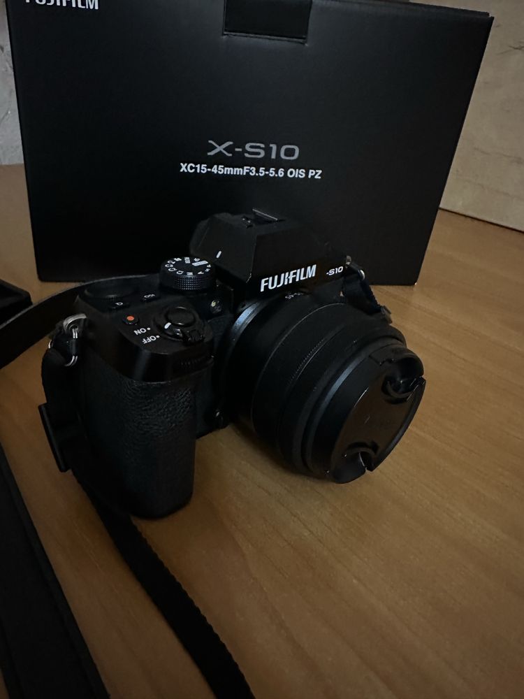 Фотоаппарат Fujifilm xs 10 + объектив 15-45mm цена договорная