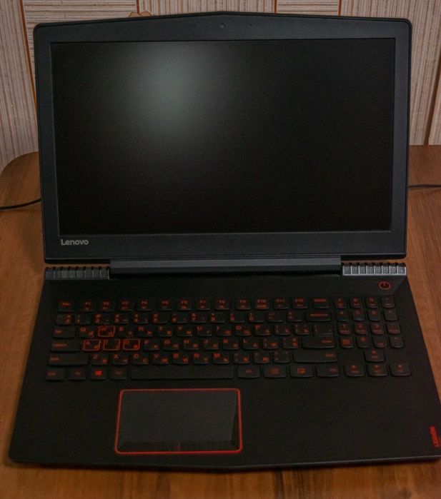 Продам ноутбук Lenovo Legion Y520-15IKBN