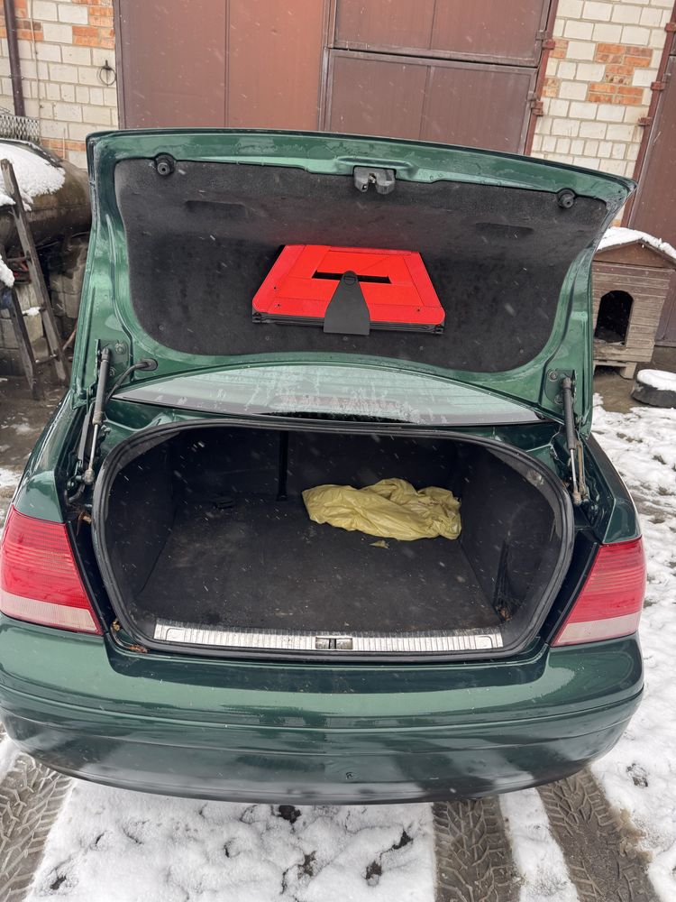Vw  Bora 1.9 tdi.