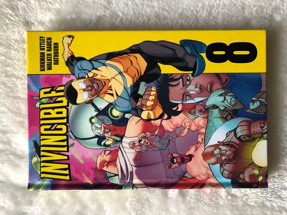 Invincible. Tom 8. Egmont - komiksy