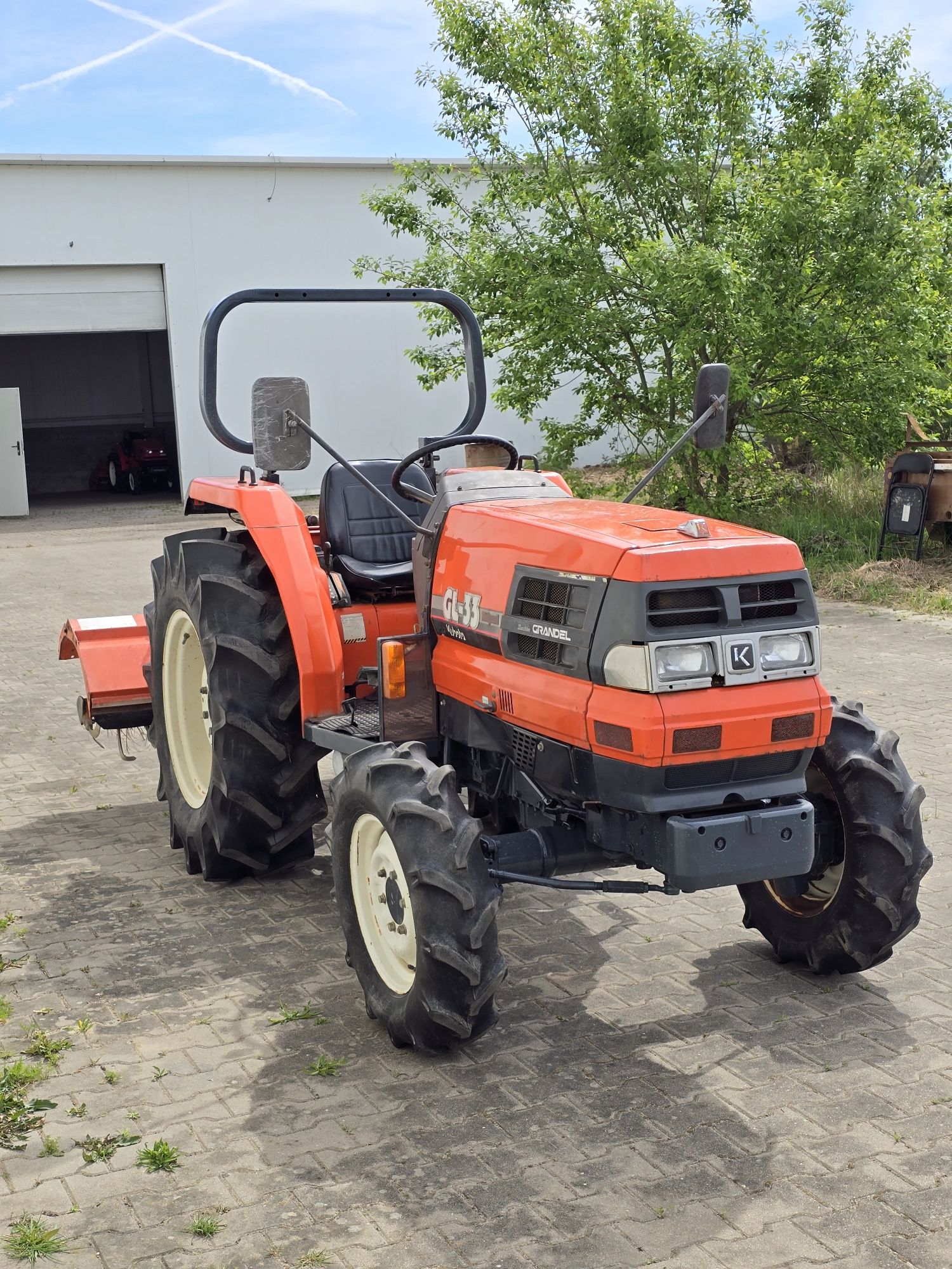 Traktor Japoński 4x4 KUBOTA GL-33 w zestawie z Glebogryzarka * Global