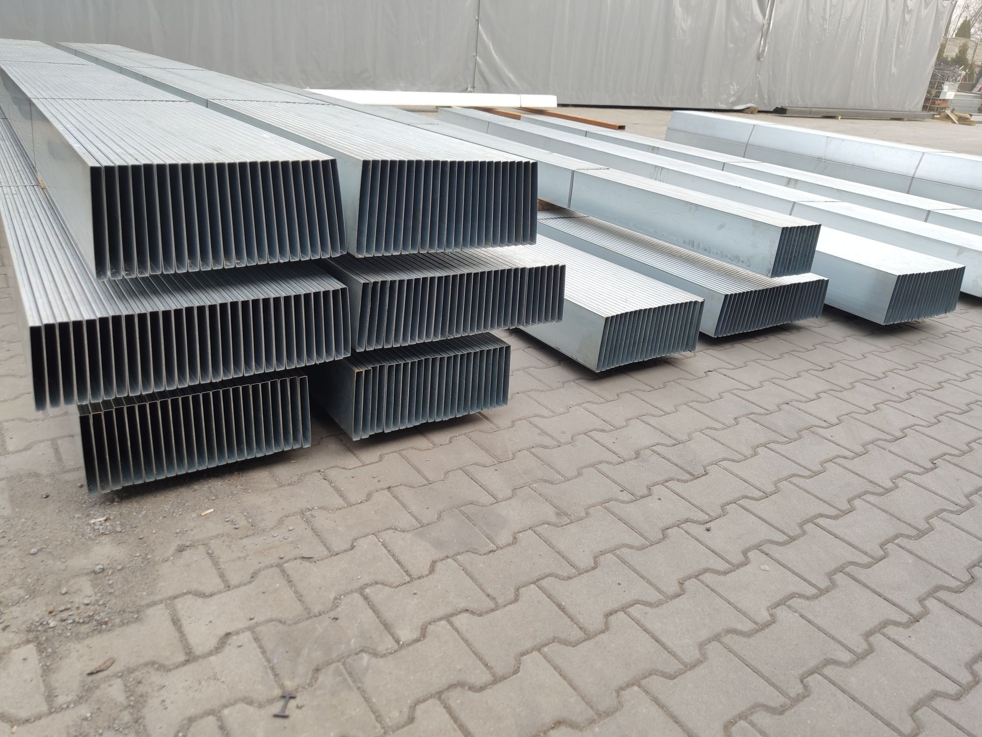 -Multi-Stal -Ceownik ocynkowany /  25x25  /20x25 / 40x25 /