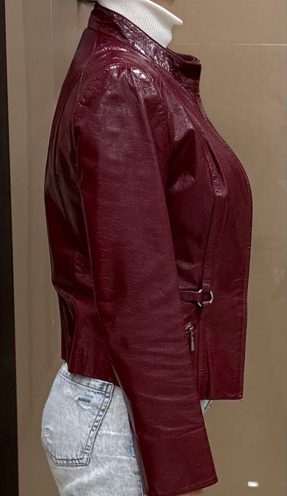 Шкіряна натуральна  куртка жіноча  Бордо S