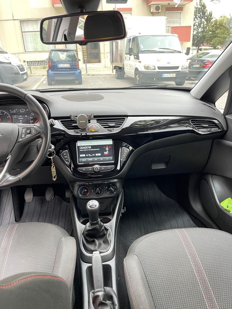 Carro Opel corsa