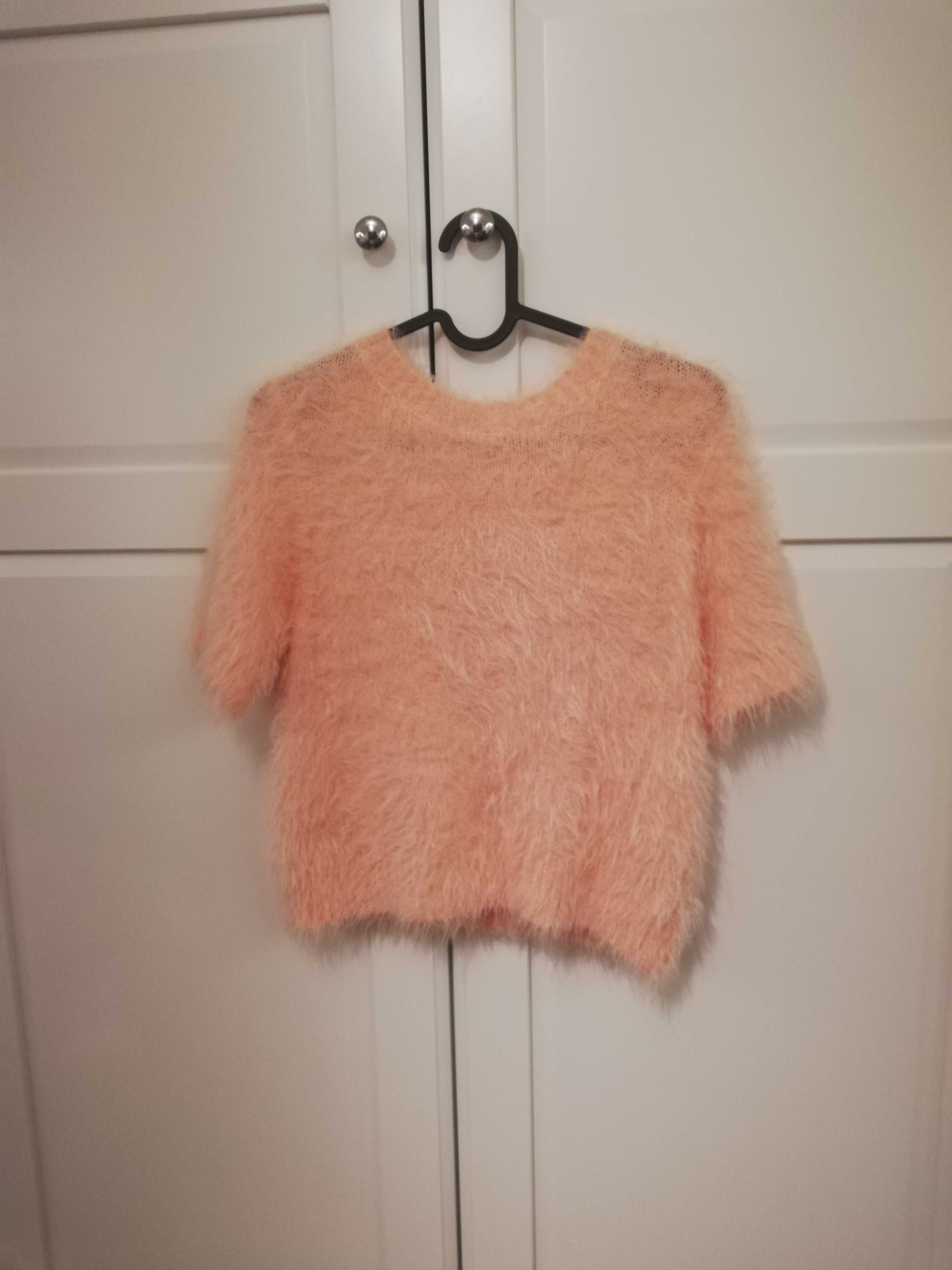 Sweterek z cocodrillo  146