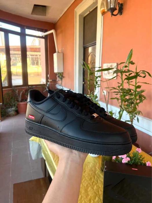 buty Espadryle Nike_Air_Force_1_Low_Supreme_Black Espadryle R.44.5