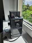DeLonghi KG79 - młynek elektryczny do kawy