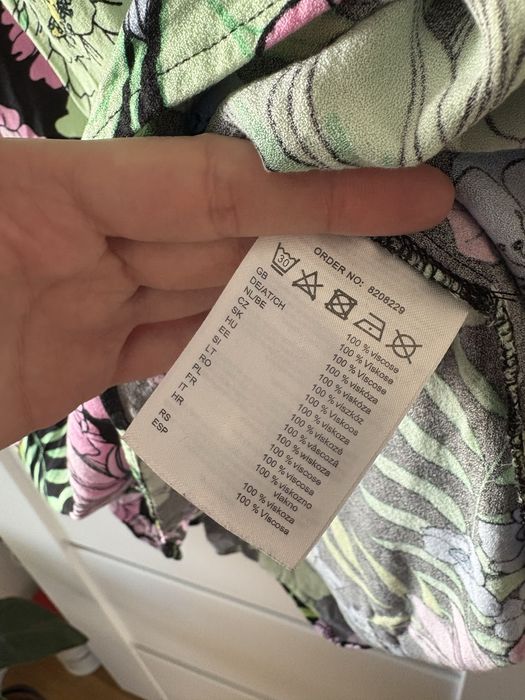 Sukienka kwiecista luźny krój