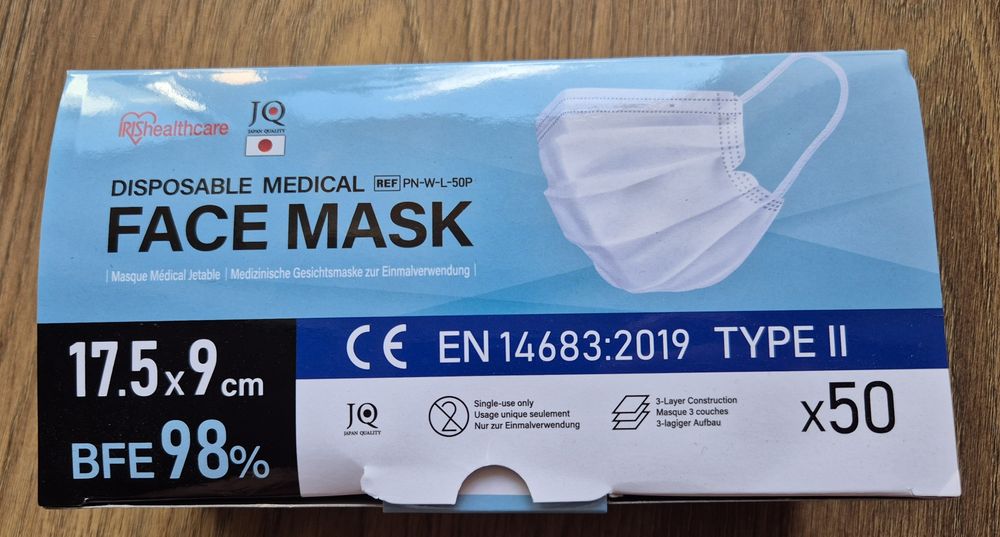 Maseczki medyczne IRIShealthcare pół opakowania 25szt 3 warstwowe