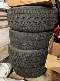 Зимові шини Hankook Winter I Cept iZ 2 W616 (225/50R17 98T)