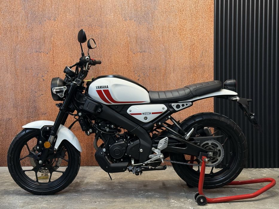 Super YAMAHA XSR 125 ABS Komplet Książki JAK NOWY ASO 5000 KM OKAZJA !