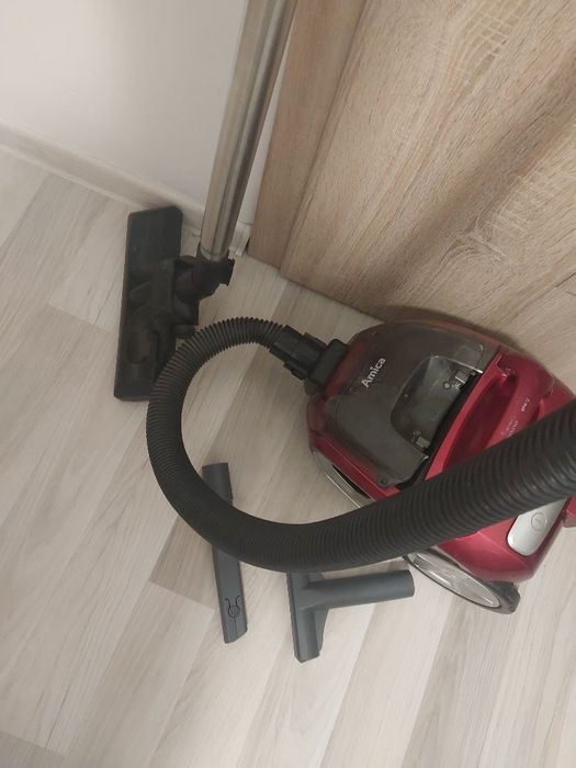 Odkurzacz Amica w dobrym stanie