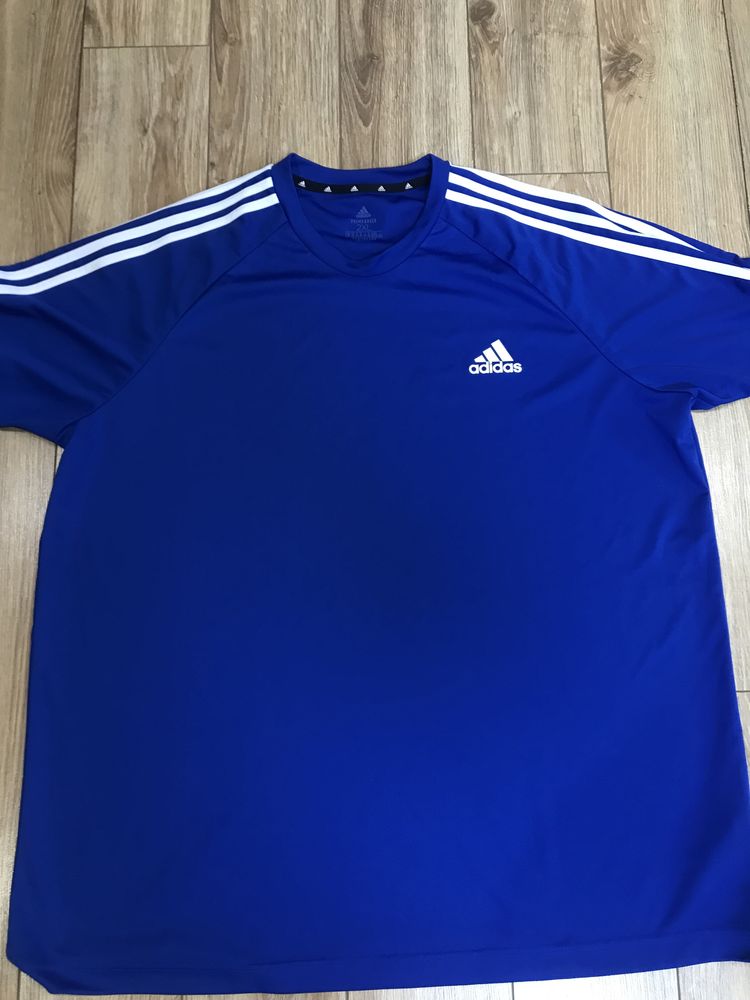 Футболка Adidas