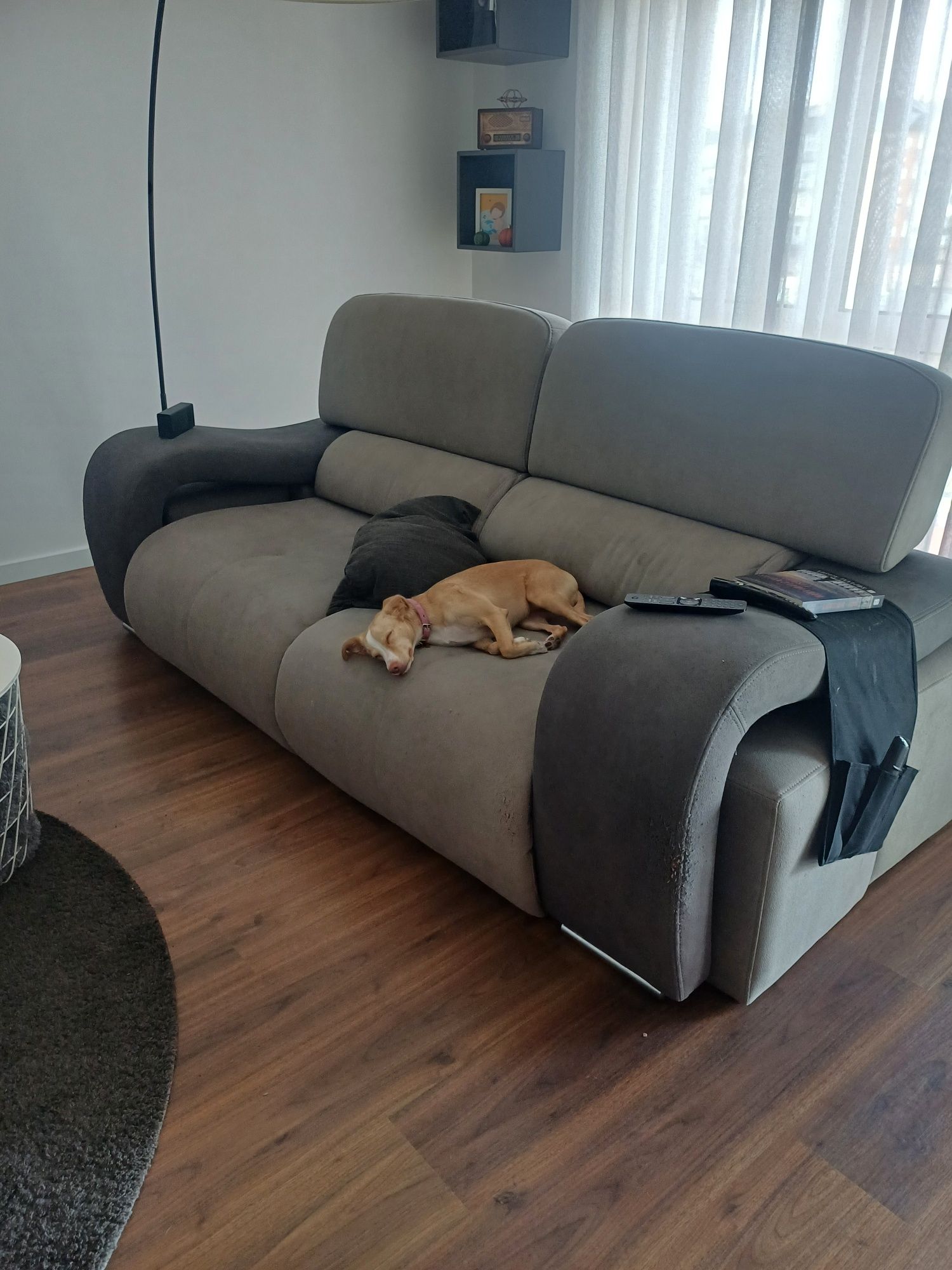 Vende-se sofá 3 lugares