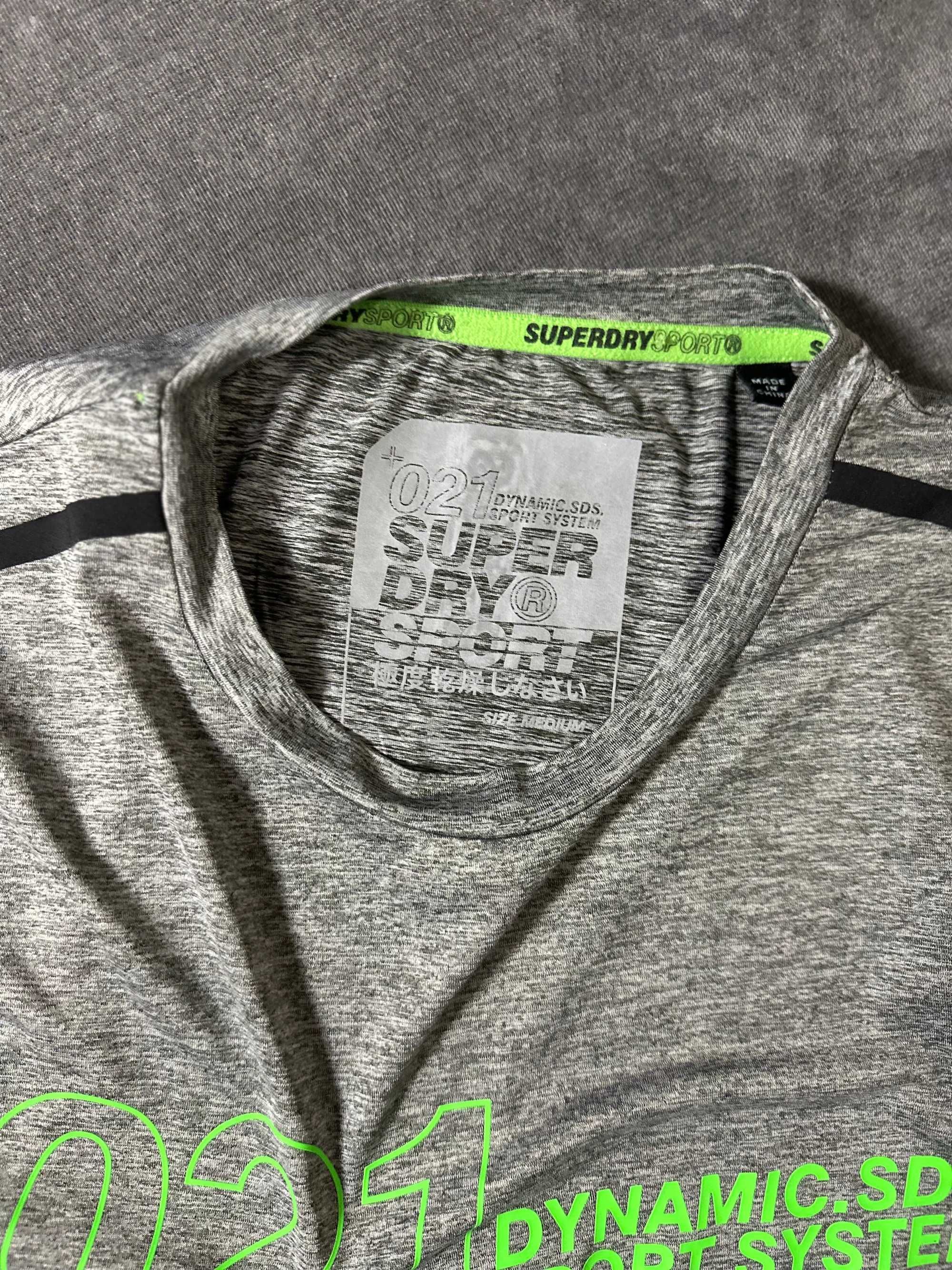 T-Shirt Męski SuperDry rozmiar. M