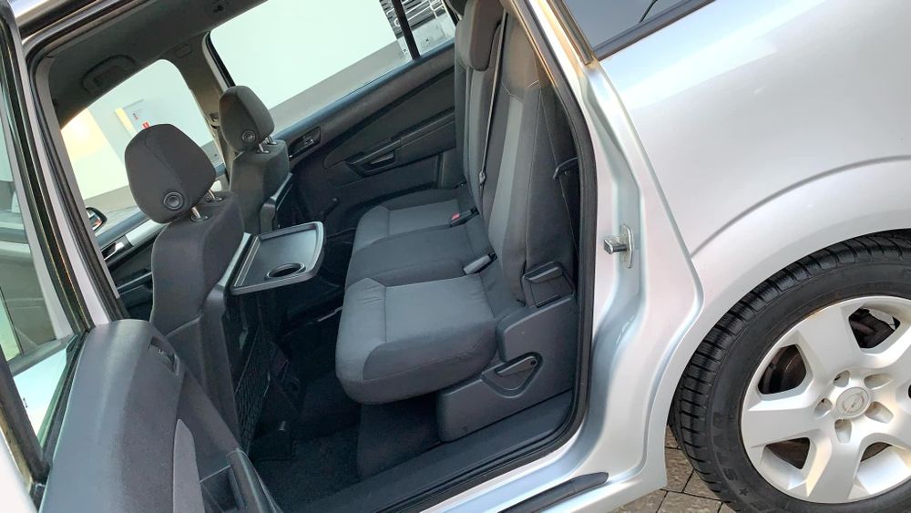 Opel Zafira B 1.9CDTi bardzo ładny stan! 6 biegów-7 osób! Zamiana