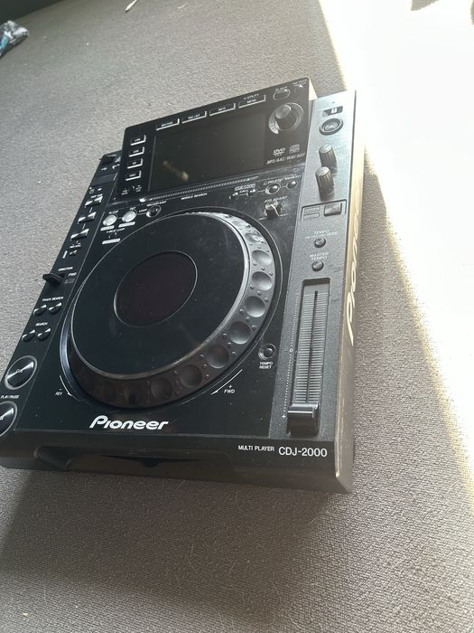 Odtwarzacz DJ Pioneer cdj-2000 po serwisie