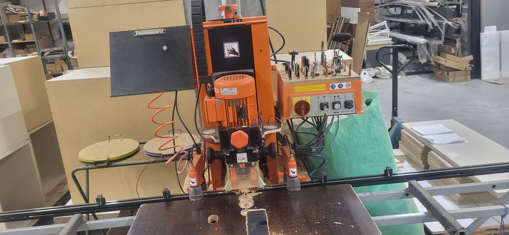 Wiertarka Procenter Blum.