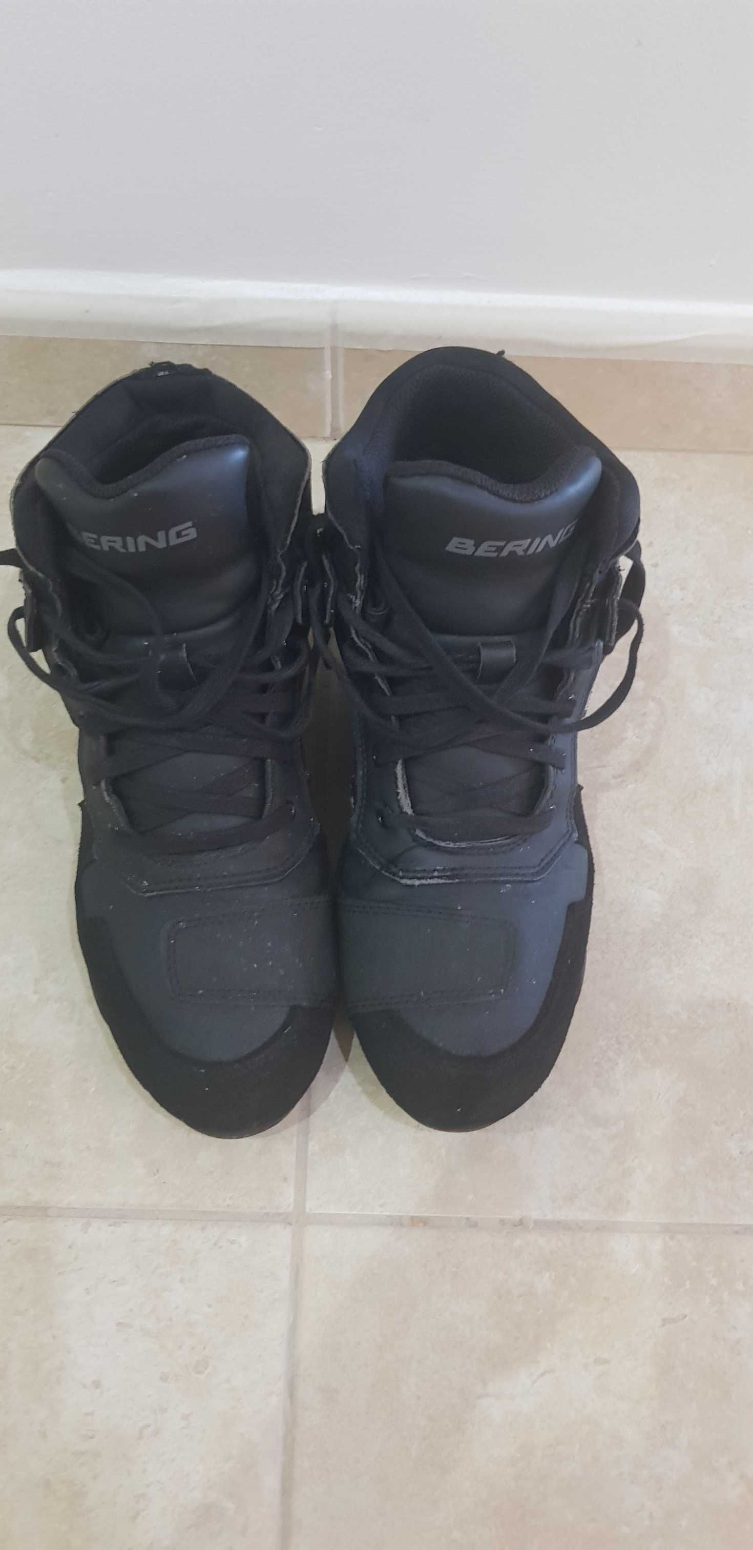 Vendo botas motard  impecáveis.