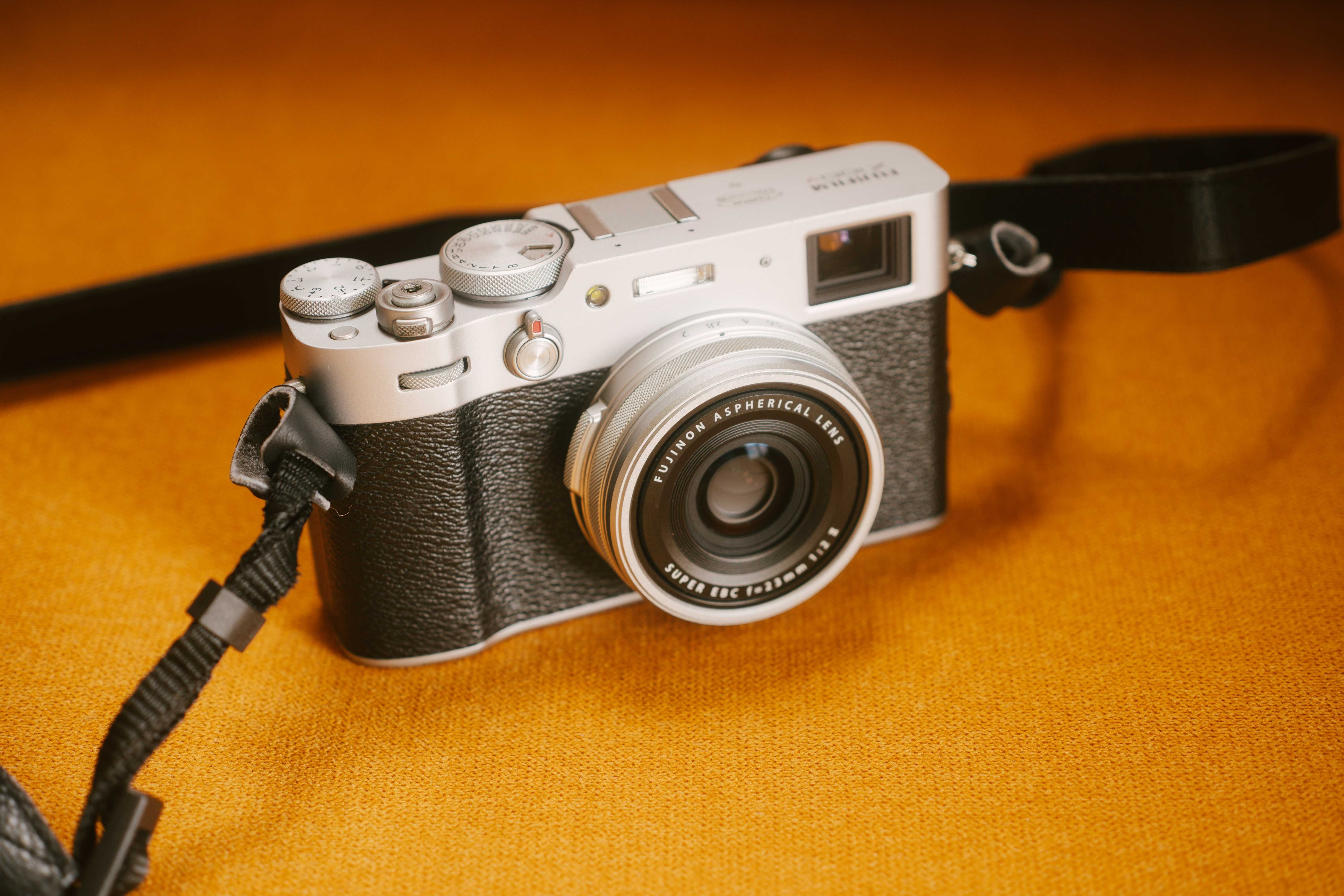 Fujifilm Fuji X100V - 9200 disparos
