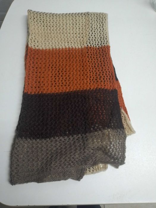 Cachecol com diversas cores