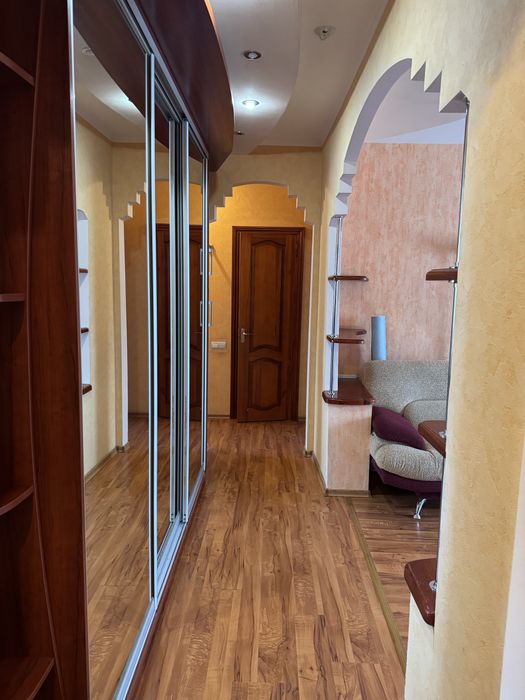 1  кімнатна центр міста тц мануфактура є інші