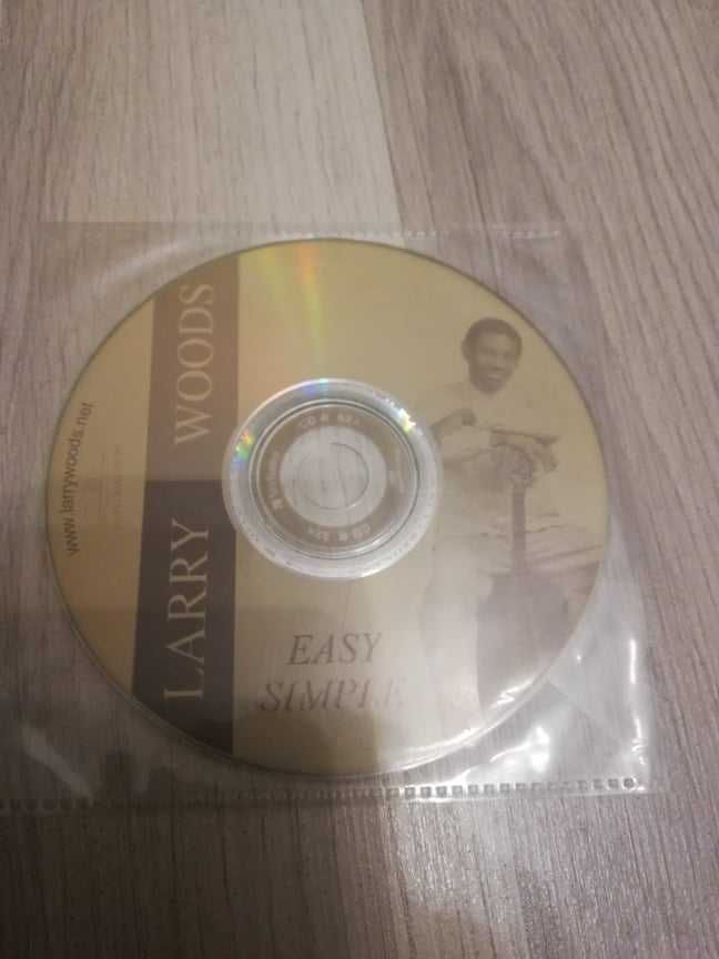 Płyta CD - Easy Simple - Larry Woods