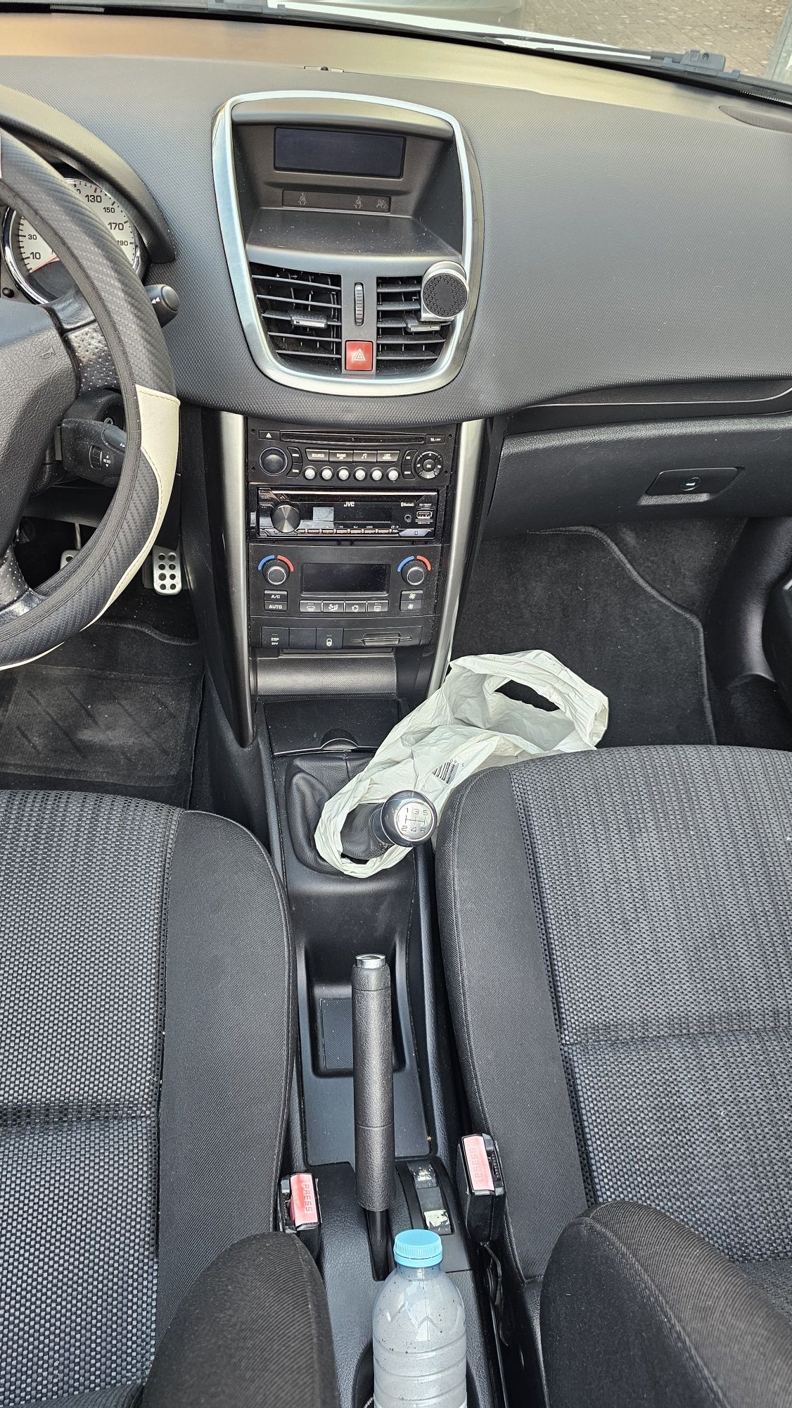 peugeot 207 cc branco