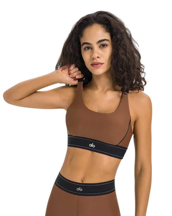Топ спортивний Alo Yoga Airlift Suit Up Bra Brown