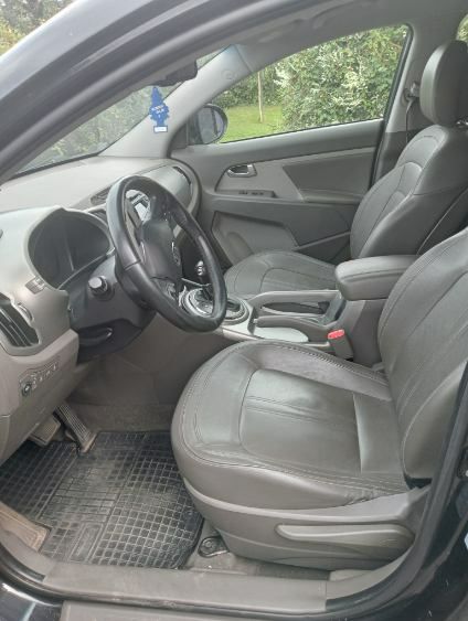 KIA Sportage benzyna + gaz, napęd 4x4, hak