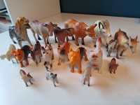 Zwierzęta domowe wiejskie figurki  18 sztuk