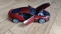 autko Aston Martin Vanguish