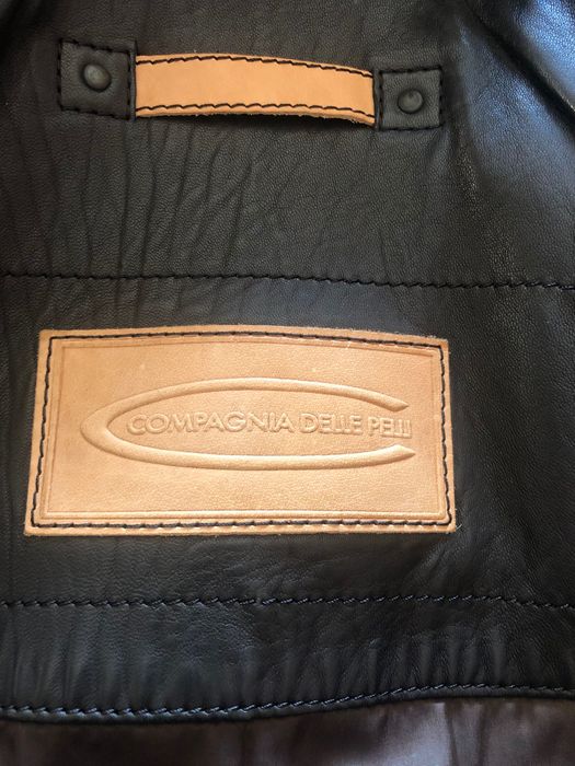 Шкіряна чоловіча куртка пальто