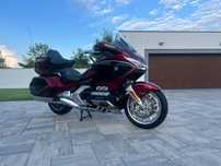 Honda GL GOLD WING 1800 TOUR DCT  , Airbag , Dodatki