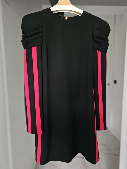 Czarna sukienka Pinko