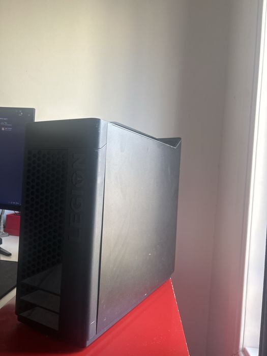 Pc gamer lenovo  muito bom estado