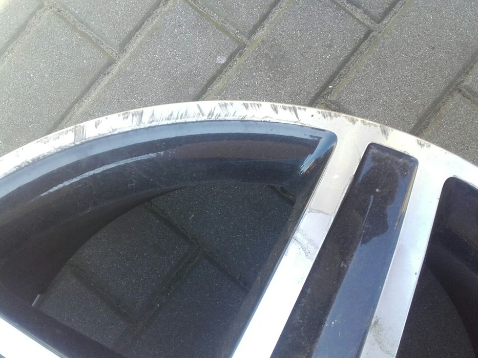 Oryginalna felga aluminiowa Mercedes GLA 156 19 cali 5 x 112