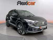 MG ZS EV 72.6 kWh Luxury OBC 11 kW